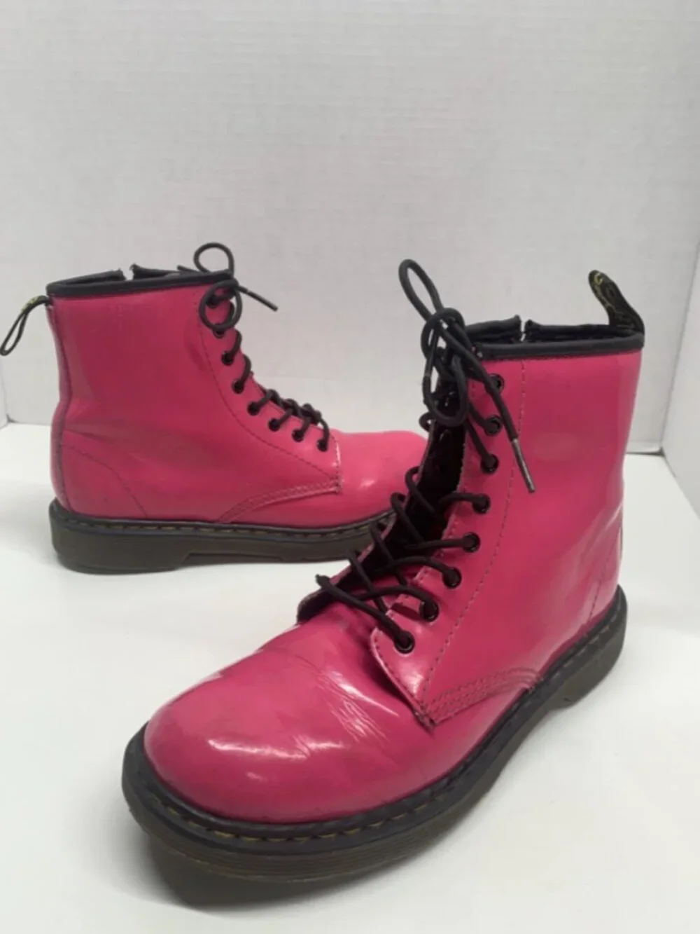 Dr Martens Boots Combat Boot Docs Shiny Patent Leather Lace Up Hot Pink Womens 5